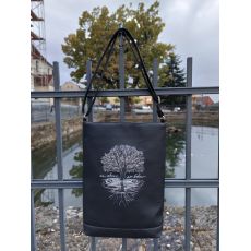 Kabelka jak nahoře, tak dole